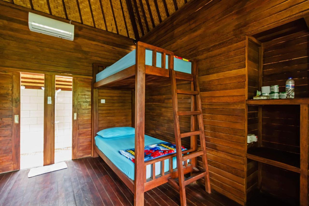 Titi Hostel Нуса-Лембонган Экстерьер фото