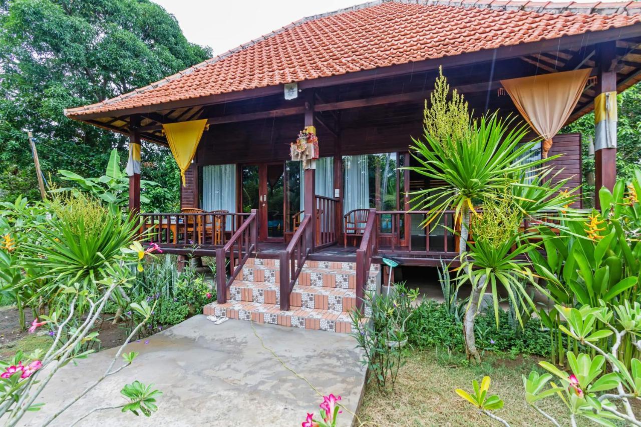 Titi Hostel Нуса-Лембонган Экстерьер фото